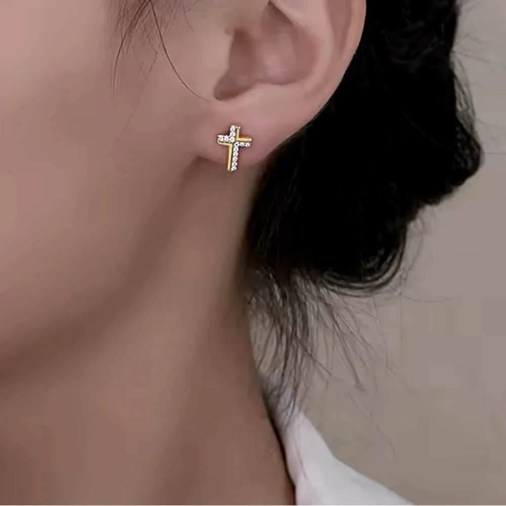Unisex Yellow Gold Plated S925 Simulated Diamond Cross‎ Stud Earrings, 0.8cm